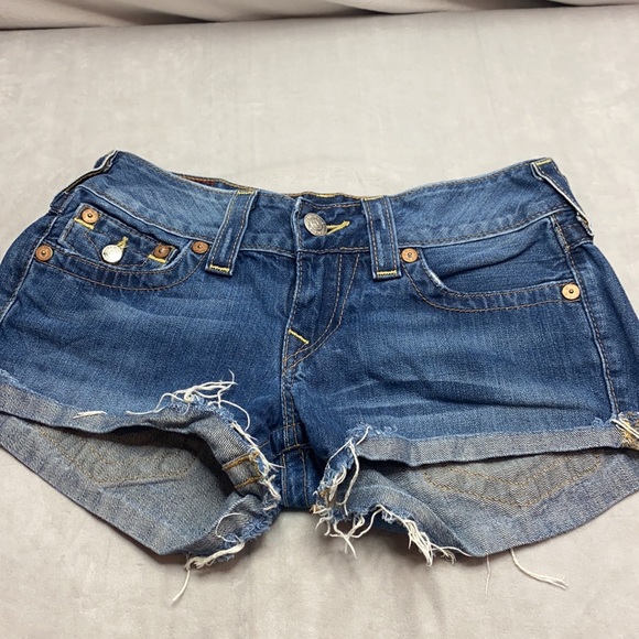 True Religion Pants - True Religion Keira Cutoff Blue Jean Shorts 27